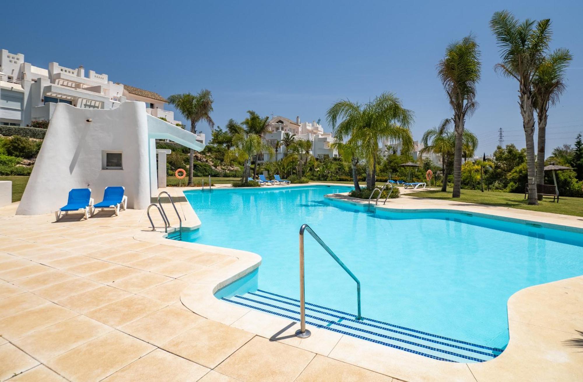 Alcazaba Lagoon 2425 Luxury Private Beach إِستيبونا المظهر الخارجي الصورة